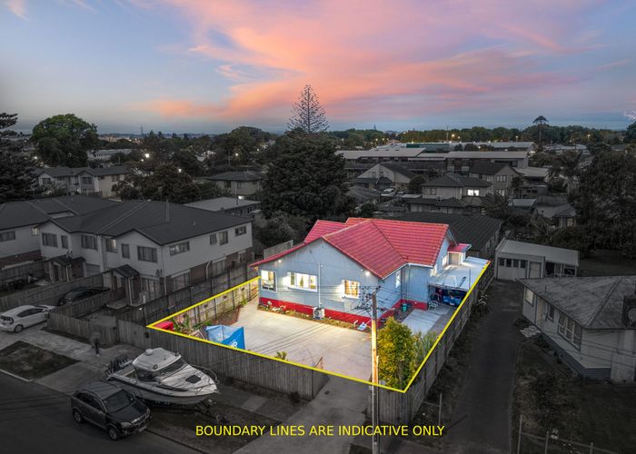  at 3 Royton Avenue, Mangere East, Manukau City, Auckland
