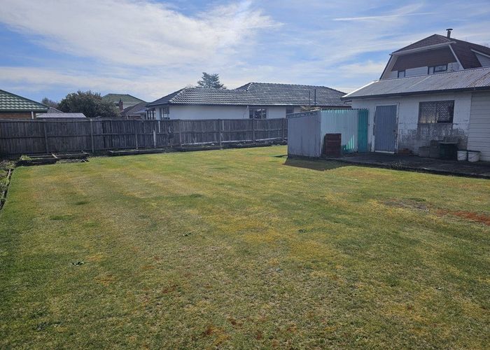  at 2/149 Grimseys Road, Redwood, Christchurch City, Canterbury