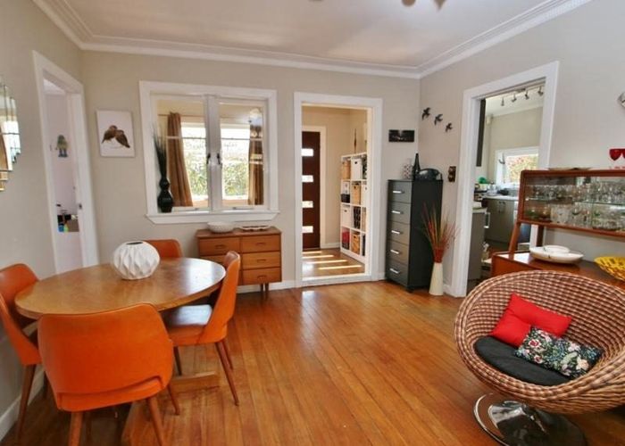 at 77 Elliston Crescent, Stanmore Bay, Whangaparaoa
