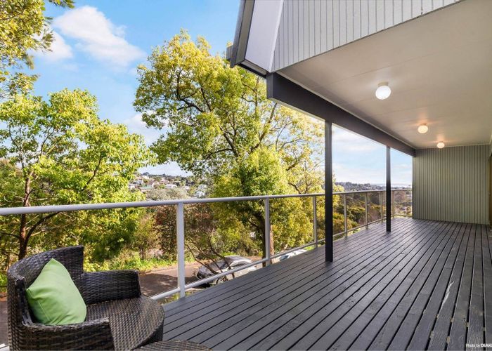  at 36 Lingham Crescent, Torbay, Auckland