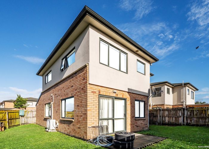  at 26 Waldos Way, Mangere, Manukau City, Auckland