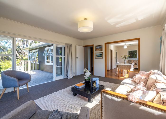  at 116 Queens Drive, Oneroa, Waiheke Island