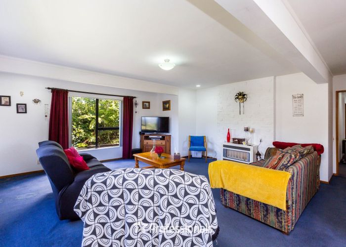  at 2 Fenchurch Grove, Stokes Valley, Lower Hutt, Wellington