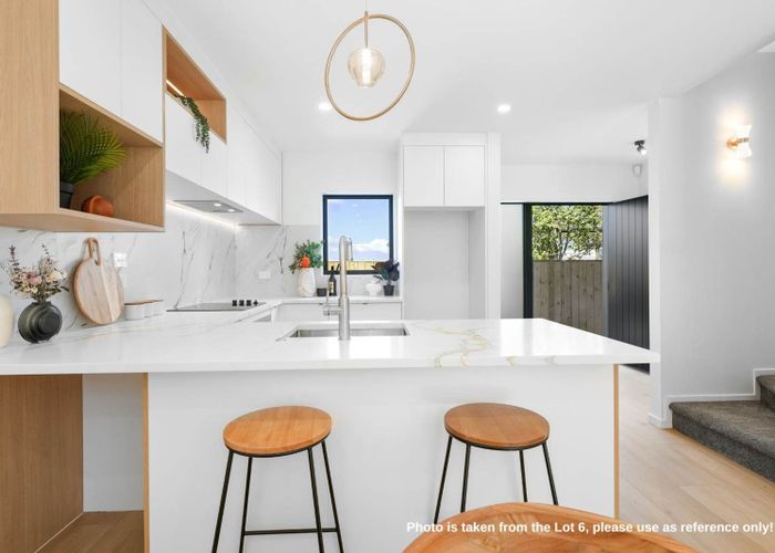  at Lot 5, 27 Grassways Avenue, Pakuranga, Manukau City, Auckland