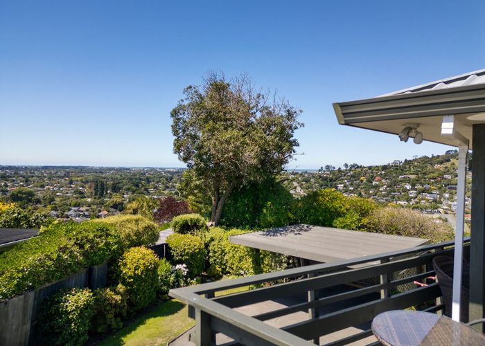  at 2/21 Huntsbury Avenue, Huntsbury, Christchurch