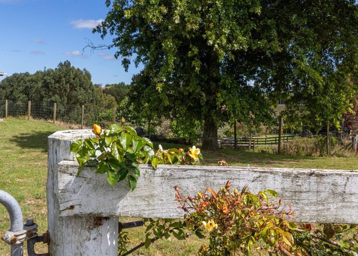  at 9 Churchill Road, Huntly