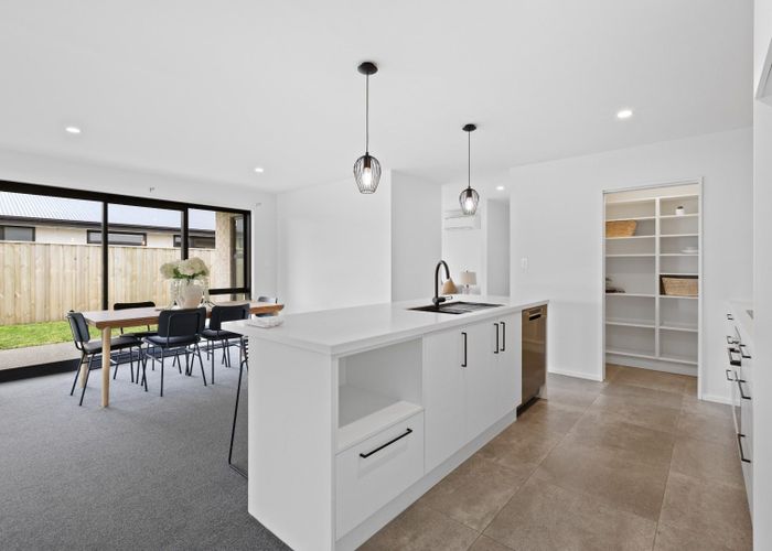  at 184 Faringdon Boulevard, Rolleston, Rolleston