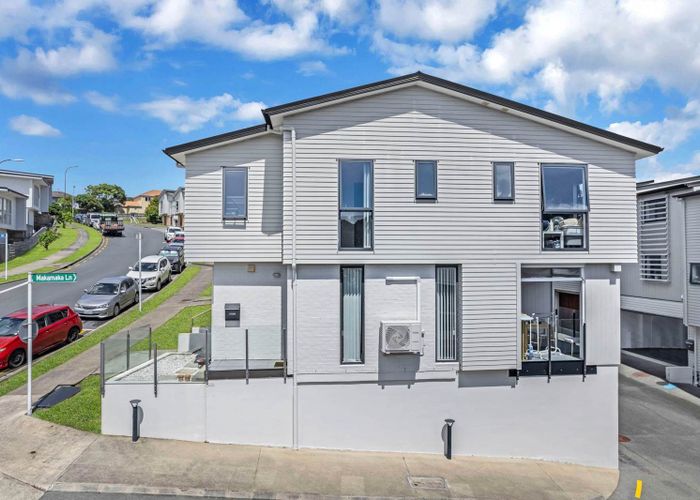  at 17/10 Silver Moon Road, Albany Heights, Rodney, Auckland