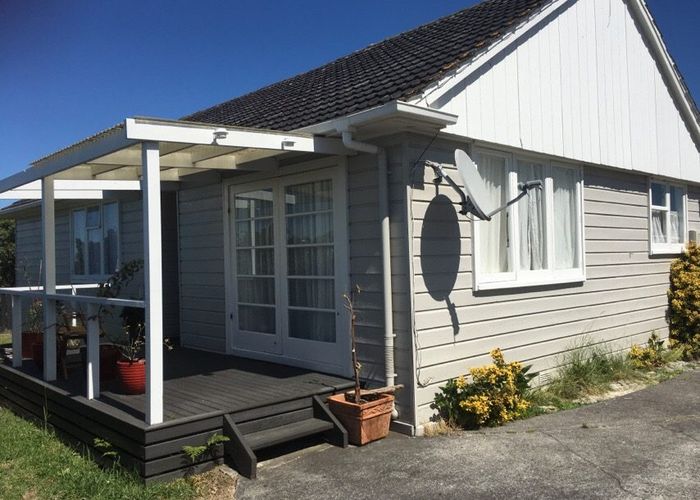  at West Harbour, Waitakere City, Auckland