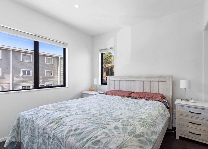 at 104/4 Richards Avenue, Papatoetoe, Manukau City, Auckland