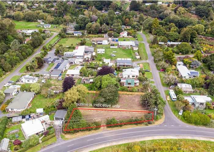 Free property data for 44 Doctors Point Road, Waitati homes.co.nz