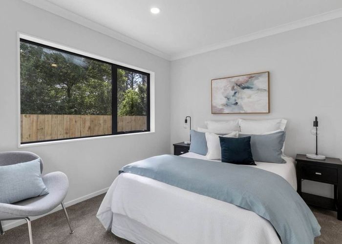  at 16A Dalmeny Close, Murrays Bay, North Shore City, Auckland