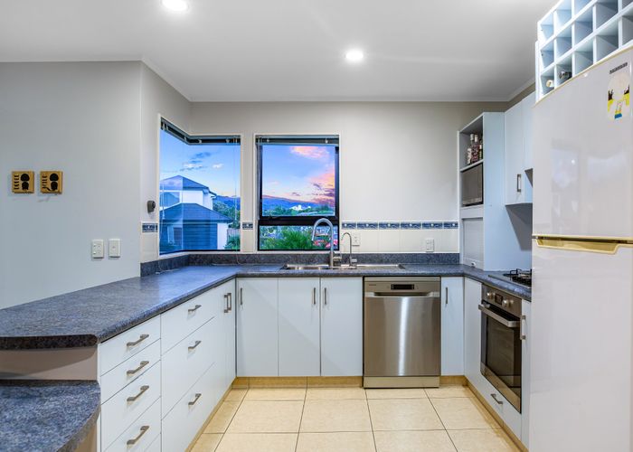 at 14 Bowman Place, Whitby, Porirua
