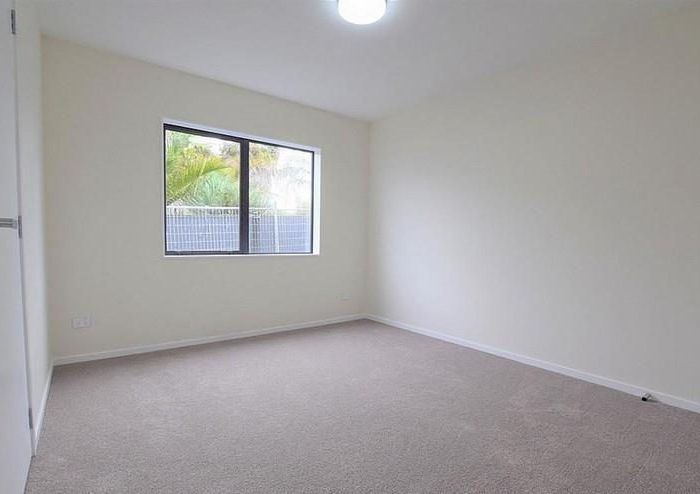  at 3/12 Pleasant Road, Glen Eden, Waitakere City, Auckland