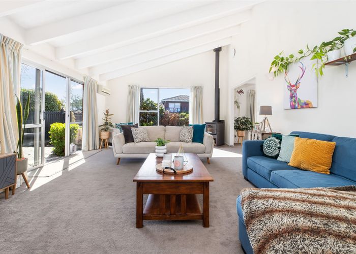  at 5 Sayers Crescent, Ilam, Christchurch