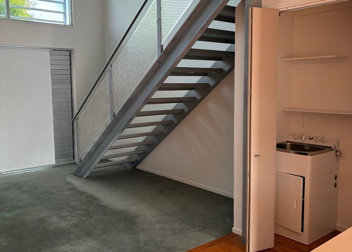  at 2/42 William Pickering Drive, Rosedale, North Shore City, Auckland