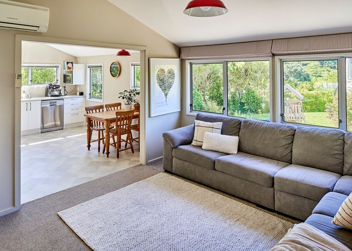  at 88A Larsen Crescent, Tawa, Wellington