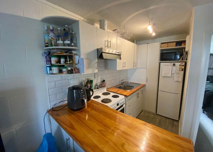  at 8/4 Wynyard Road, Mount Eden, Auckland City, Auckland