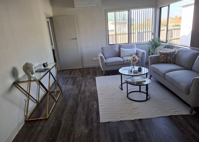  at 12 Ashlynne Avenue, Papatoetoe, Manukau City, Auckland