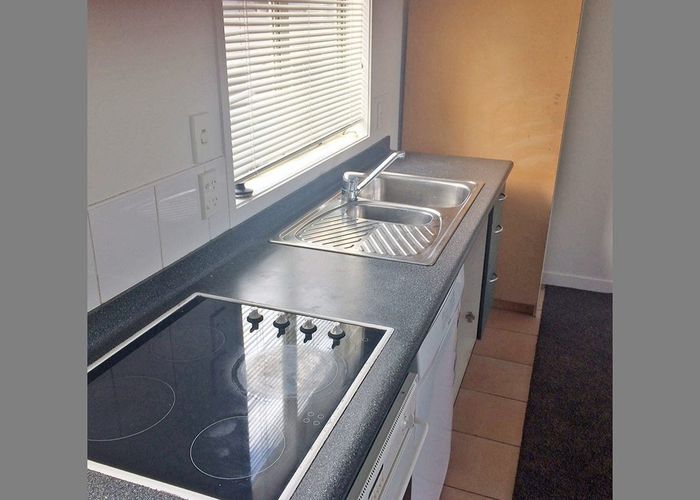  at 5/8 Rendall Place, Eden Terrace, Auckland