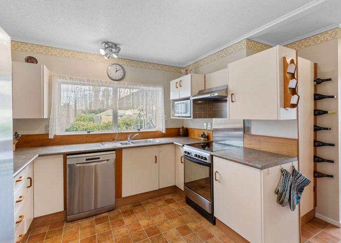  at 77 Beach Road, Katikati, Western Bay Of Plenty, Bay Of Plenty
