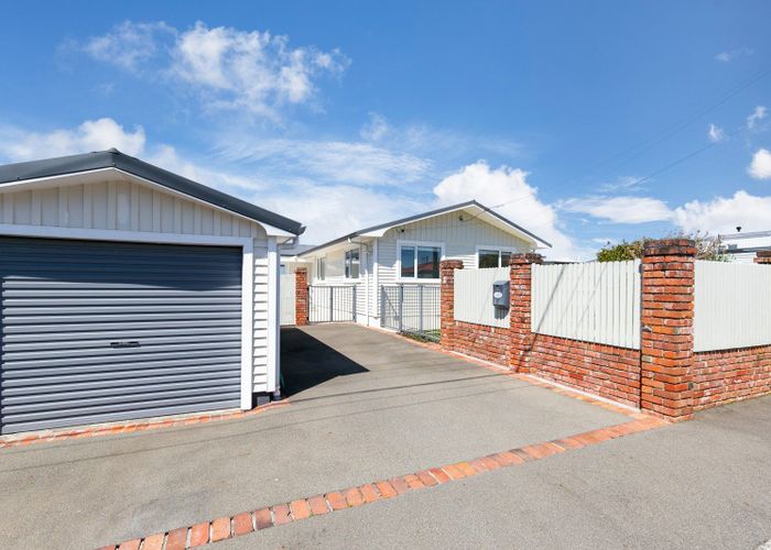  at 7 Harbour Park Terrace, Khandallah, Wellington