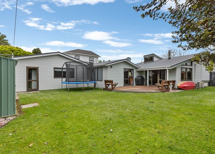 Free property data for 47 Branch Road, Highlands Park, New Plymouth homes.co.nz