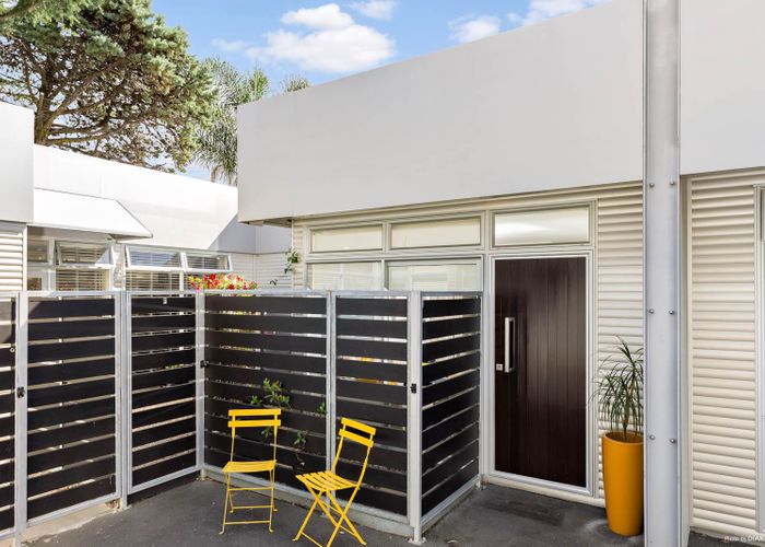  at 25E Eltham Road, Kohimarama, Auckland