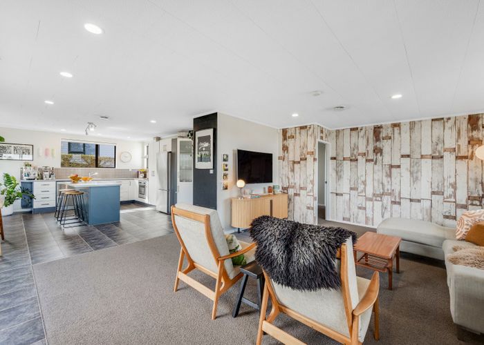  at 7B Whitford Avenue, Mount Wellington, Auckland City, Auckland
