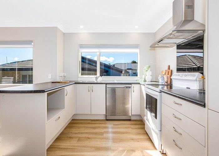  at 8A Kinapori Terrace, Newlands, Wellington, Wellington