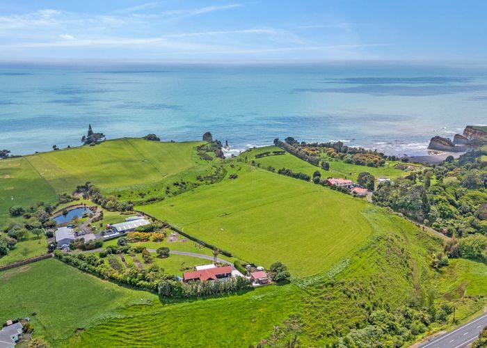  at 1119 Main North Road, Onaero, New Plymouth, Taranaki