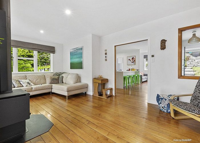  at 6 Woodstock Terrace, Tawa, Wellington, Wellington