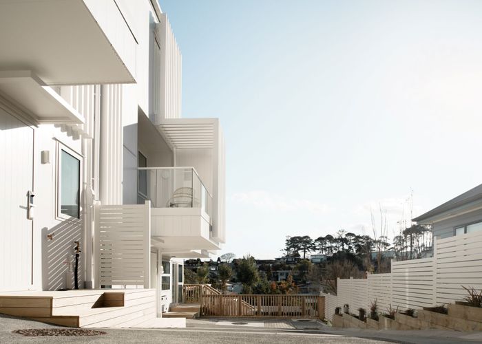  at 8/188 Forrest Hill Road, Forrest Hill, North Shore City, Auckland