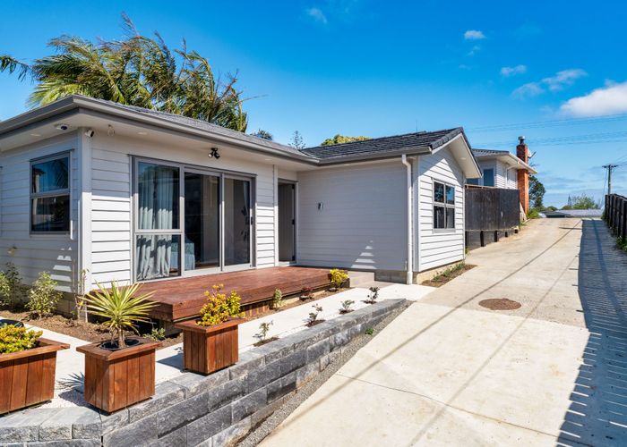  at 74A&B Awaroa Road, Sunnyvale, Waitakere City, Auckland