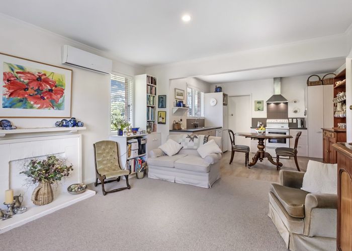  at 2/188 Clyde Road, Burnside, Christchurch