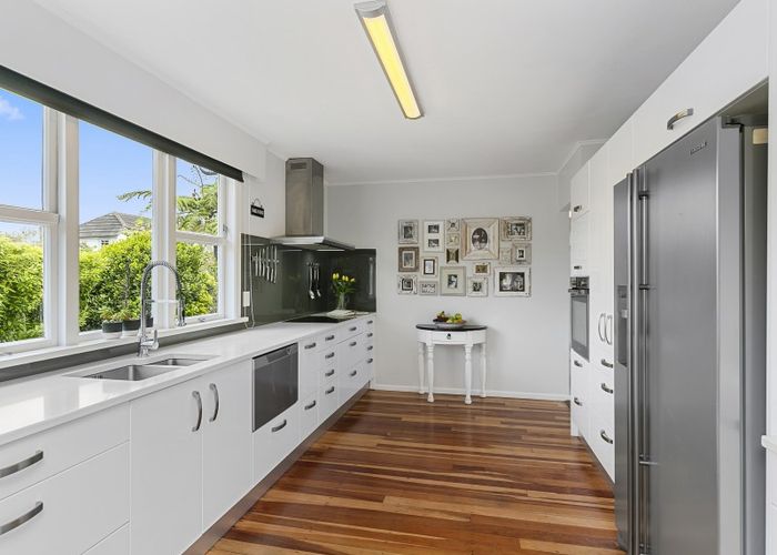  at 41 Cockayne Road, Khandallah, Wellington