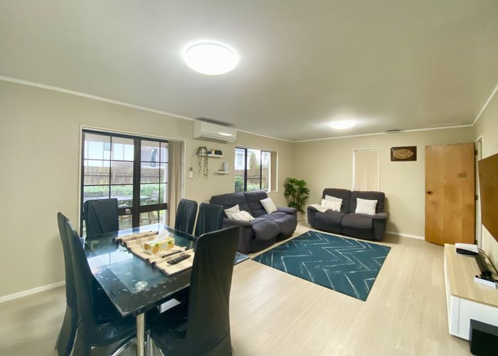  at 2B Mountain View Mews, Mount Wellington, Auckland City, Auckland