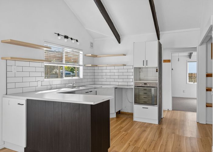  at 10 Hooper Street, Tamarau, Gisborne