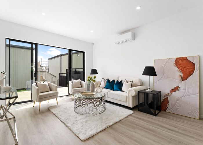  at 18 Toetoe Street, Westgate, Waitakere City, Auckland