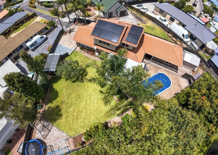  at 11 Hinton Place, Pyes Pa, Tauranga