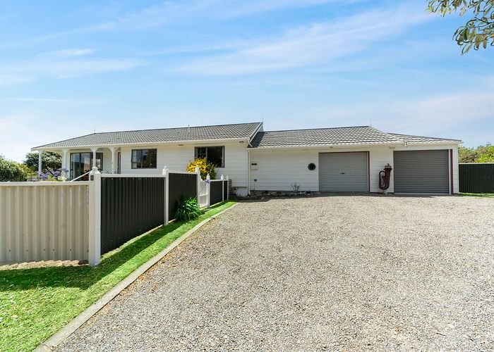  at 2 Marram Way, Peka Peka