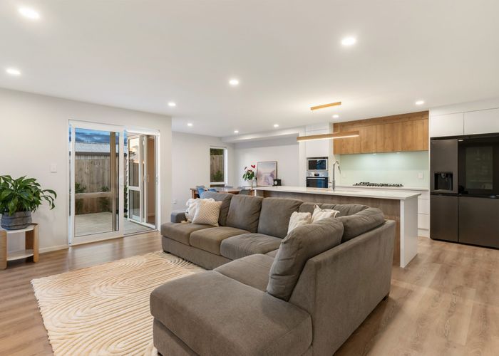  at 25B Capilano Place, Glenfield, North Shore City, Auckland