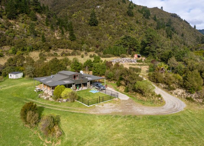  at 944 Mangatarere Valley Road, West Taratahi, Carterton