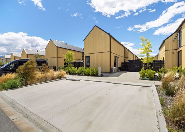  at 6 Casterway Crescent, Jacks Point, Queenstown-Lakes, Otago