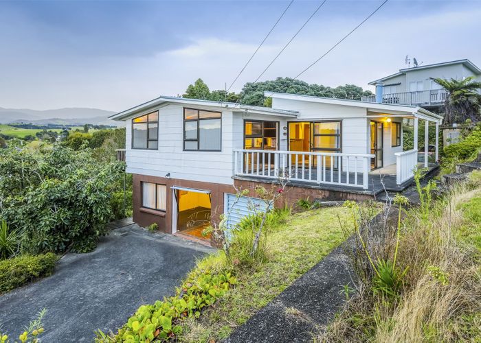  at 86 Howard Road, Papakura