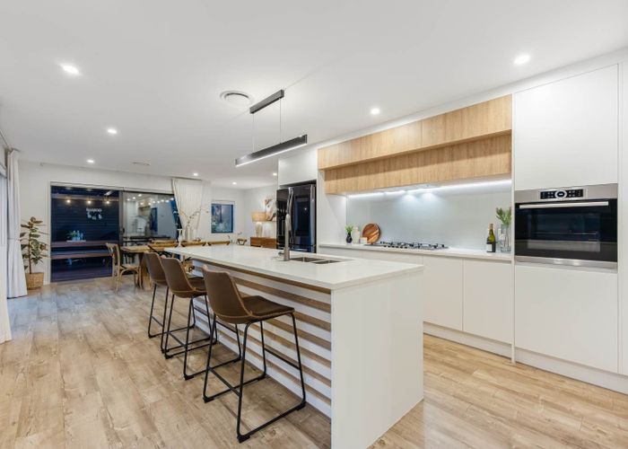  at 3 Agnew Place, Albany, North Shore City, Auckland