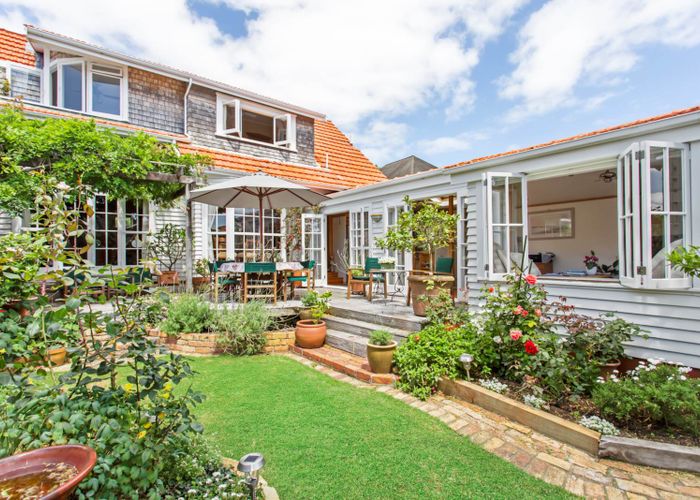  at 15 Tuhimata Street, St Heliers, Auckland