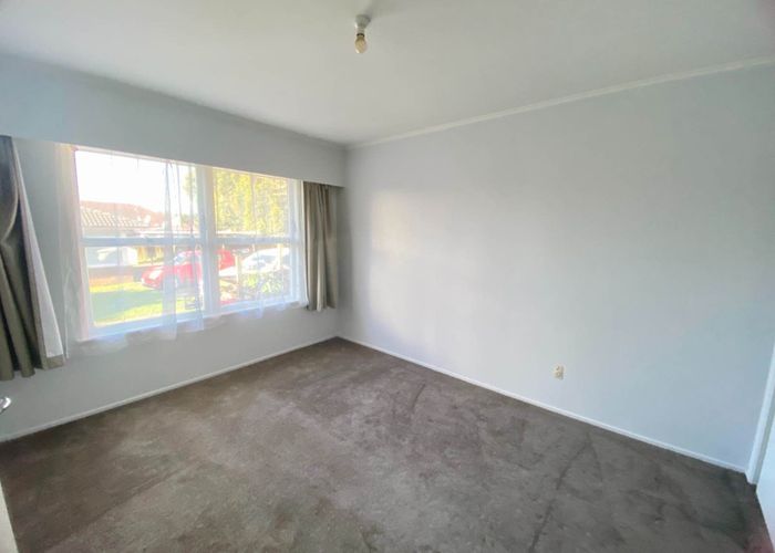  at 2/140 Panama Road, Mount Wellington, Auckland City, Auckland
