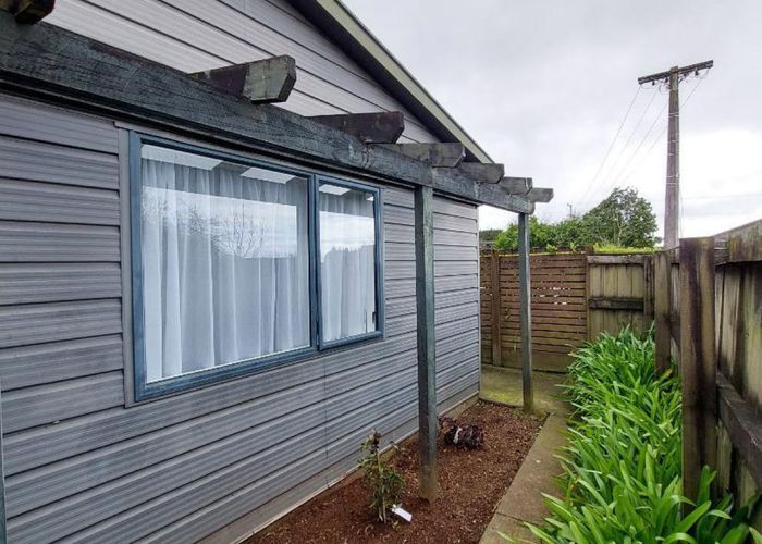  at 318 Manutahi Road, Lepperton