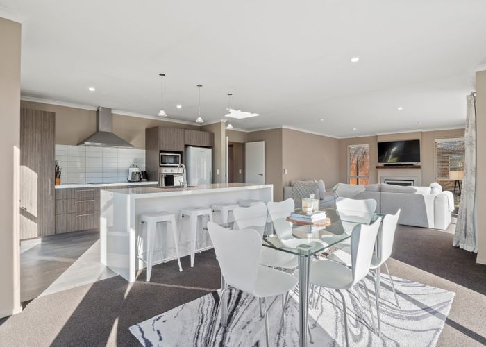  at 10D Haddows Place, Lake Hayes Estate, Queenstown-Lakes, Otago
